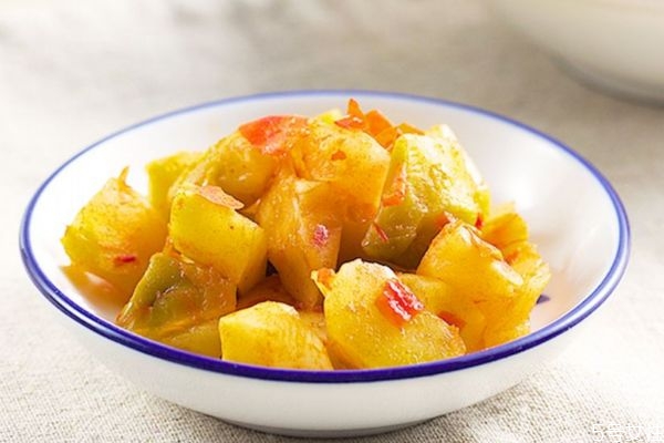 榨菜是用什么菜做的呢 榨菜是怎么做的呢 榨菜是用什么菜做的呢 榨菜是怎么做的呢