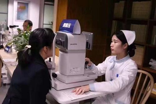 眼壓高滴眼藥水有用嗎 怎么預(yù)防眼壓高 眼壓高滴眼藥水有用嗎 怎么預(yù)防眼壓高