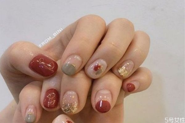 秋冬涂什么顏色的指甲顯手白 2020美甲流行色趨勢 秋冬涂什么顏色的指甲顯手白 2020美甲流行色趨勢