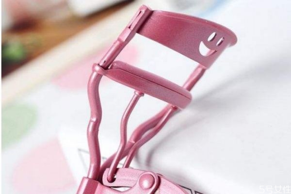 什么牌子睫毛夾好用持久 最好用的睫毛夾推薦 什么牌子睫毛夾好用持久 最好用的睫毛夾推薦