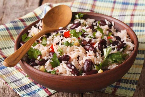 糯米飯能天天吃嗎 吃糯米飯會便秘嗎 糯米飯能天天吃嗎 吃糯米飯會便秘嗎