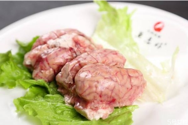 豬腦的營(yíng)養(yǎng)價(jià)值有什么呢 吃豬腦有什么好處呢 豬腦的營(yíng)養(yǎng)價(jià)值有什么呢 吃豬腦有什么好處呢