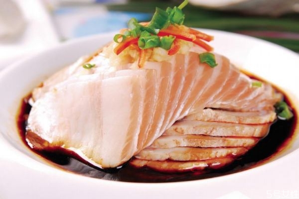 什么是白肉呢 白肉有什么營(yíng)養(yǎng)價(jià)值呢 什么是白肉呢 白肉有什么營(yíng)養(yǎng)價(jià)值呢