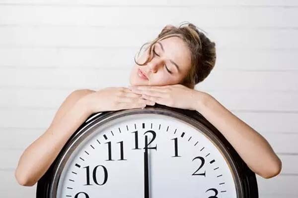 為什么洗澡可以緩解疲勞 疲勞一般有哪些表現(xiàn) 為什么洗澡可以緩解疲勞 疲勞一般有哪些表現(xiàn)