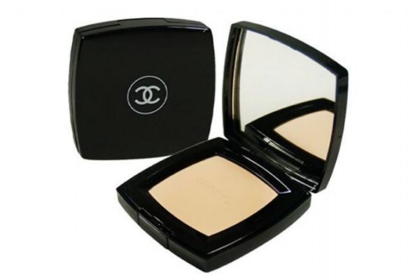 粉餅不服帖怎么辦 粉餅起粉浮粉是什么原因 粉餅不服帖怎么辦 粉餅起粉浮粉是什么原因