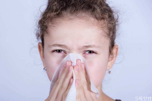 鼻子太大造成的原因有什么呢 為什么會有大鼻子呢 鼻子太大造成的原因有什么呢 為什么會有大鼻子呢