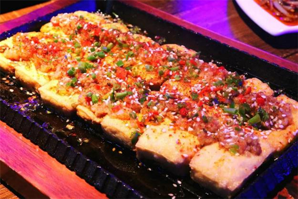 包漿豆腐怎么炸不會(huì)爛 包漿豆腐好吃嗎 包漿豆腐怎么炸不會(huì)爛 包漿豆腐好吃嗎