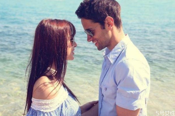 女朋友生日送什么禮物好 送女朋友禮物排行榜 女朋友生日送什么禮物好 送女朋友禮物排行榜