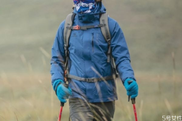 駱駝是哪個(gè)國家的品牌 駱駝鞋屬于什么檔次 駱駝是哪個(gè)國家的品牌 駱駝鞋屬于什么檔次