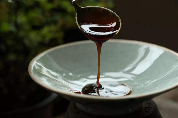 減肥可以喝秋梨膏嗎 秋梨膏能不能減肥 減肥可以喝秋梨膏嗎 秋梨膏能不能減肥