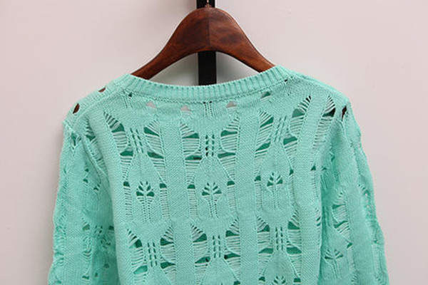 鏤空針織衫的搭配方法 條紋針織衫搭配技巧 鏤空針織衫的搭配方法 條紋針織衫搭配技巧