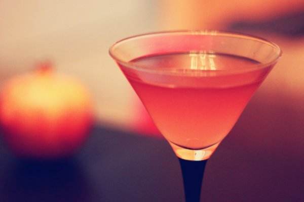 石榴榨汁字可以一起榨嗎 沒有榨汁機怎么榨石榴汁 石榴榨汁字可以一起榨嗎 沒有榨汁機怎么榨石榴汁