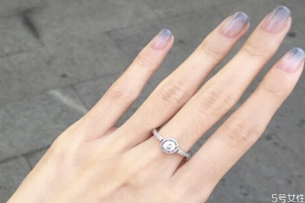 2020性冷淡美甲有哪些 性冷淡風格美甲圖片 2020性冷淡美甲有哪些 性冷淡風格美甲圖片