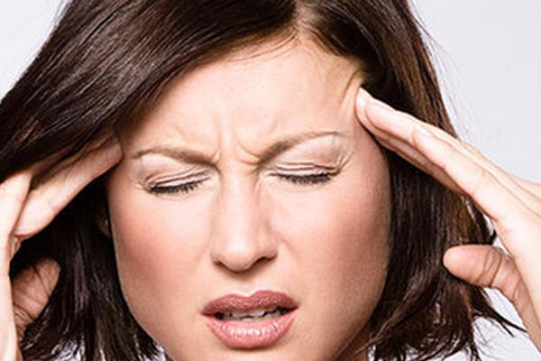 更年期與絕經(jīng)是同步的嗎 更年期該怎么調(diào)理 更年期與絕經(jīng)是同步的嗎 更年期該怎么調(diào)理