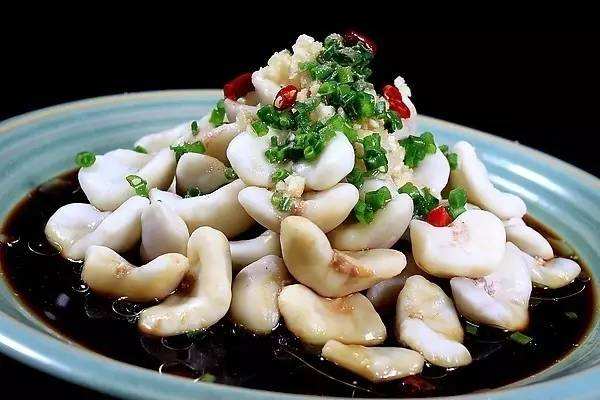 生吃菱角有什么危險 菱角怎么吃最好 生吃菱角有什么危險 菱角怎么吃最好