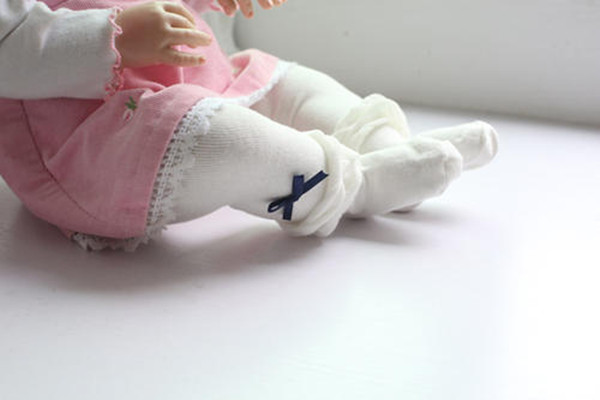 寶寶睡覺(jué)可以穿襪子嗎 怎么給寶寶挑選襪子 寶寶睡覺(jué)可以穿襪子嗎 怎么給寶寶挑選襪子