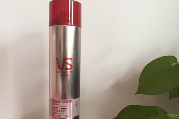 發(fā)膠正確使用方法 使用發(fā)膠要注意什么 發(fā)膠正確使用方法 使用發(fā)膠要注意什么