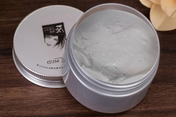 染色發(fā)蠟的正確使用方法 染色發(fā)蠟有什么危害 染色發(fā)蠟的正確使用方法 染色發(fā)蠟有什么危害