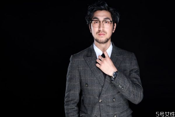 小西裝皺了怎么辦 小西裝怎么疊 小西裝皺了怎么辦 小西裝怎么疊