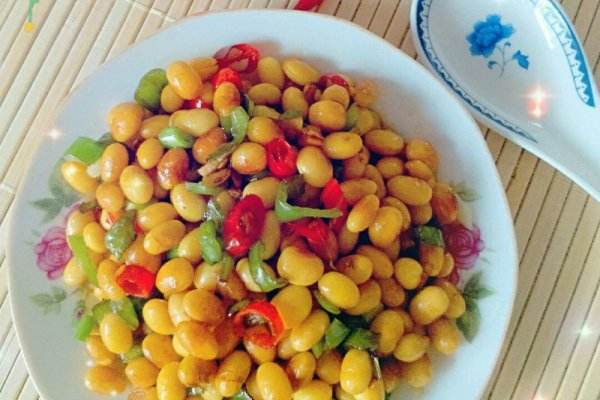 氣血不足可以吃炒黃豆嗎 氣血不足吃什么好 氣血不足可以吃炒黃豆嗎 氣血不足吃什么好