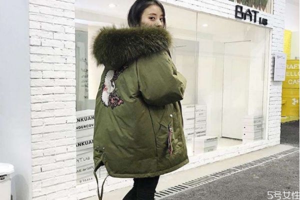 派克服怎么穿才好看 派克大衣怎么搭配 派克服怎么穿才好看 派克大衣怎么搭配