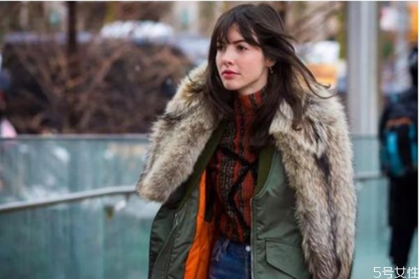 派克服怎么穿才好看 派克大衣怎么搭配 派克服怎么穿才好看 派克大衣怎么搭配