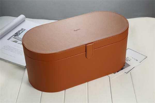 戴森卷發(fā)棒會燙手嗎 戴森卷發(fā)棒一鍵冷風(fēng)要一直按著嗎 戴森卷發(fā)棒會燙手嗎 戴森卷發(fā)棒一鍵冷風(fēng)要一直按著嗎