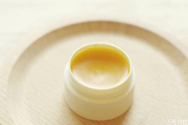 潤(rùn)膚露有哪些品牌 潤(rùn)膚露如何選購(gòu) 潤(rùn)膚露有哪些品牌 潤(rùn)膚露如何選購(gòu)