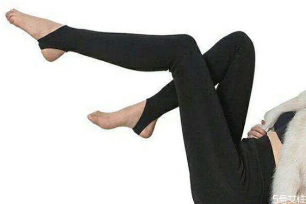 起球的褲襪就是劣質(zhì)褲襪嗎 連襪的好還是踩腳的好 起球的褲襪就是劣質(zhì)褲襪嗎 連襪的好還是踩腳的好