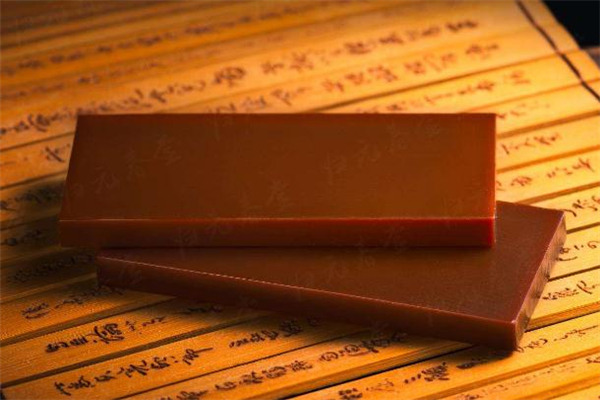 阿膠吃多久需要停 阿膠長(zhǎng)期吃有副作用嗎 阿膠吃多久需要停 阿膠長(zhǎng)期吃有副作用嗎