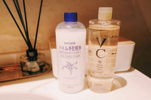 泰國vc水可以天天用嗎 泰國vc水白天用會變黑嗎 泰國vc水可以天天用嗎 泰國vc水白天用會變黑嗎