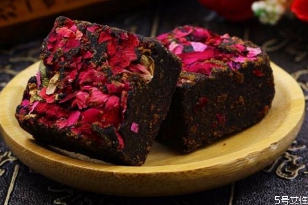 產(chǎn)后喝什么湯好 產(chǎn)后吃的食物有什么注意 產(chǎn)后喝什么湯好 產(chǎn)后吃的食物有什么注意