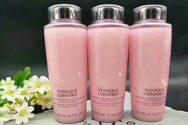 怎么辨別蘭蔻粉水真假 用蘭蔻粉水臉為什么痛 怎么辨別蘭蔻粉水真假 用蘭蔻粉水臉為什么痛