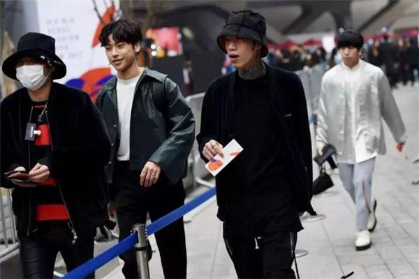 男生漁夫帽怎么搭配 男生漁夫帽怎么戴好看 男生漁夫帽怎么搭配 男生漁夫帽怎么戴好看