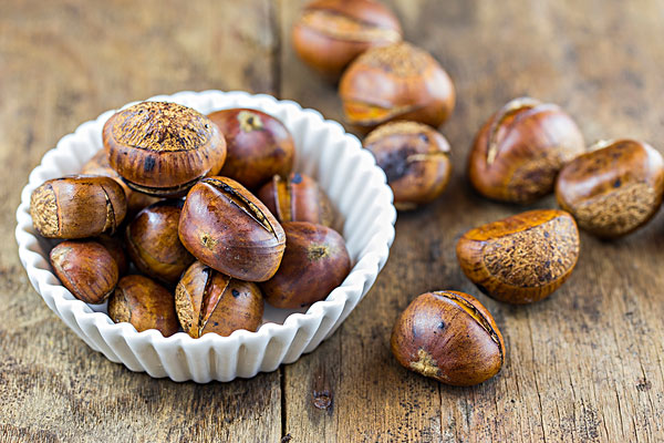 微波爐加熱板栗會炸嗎 微波爐加熱板栗的正確方法 微波爐加熱板栗會炸嗎 微波爐加熱板栗的正確方法