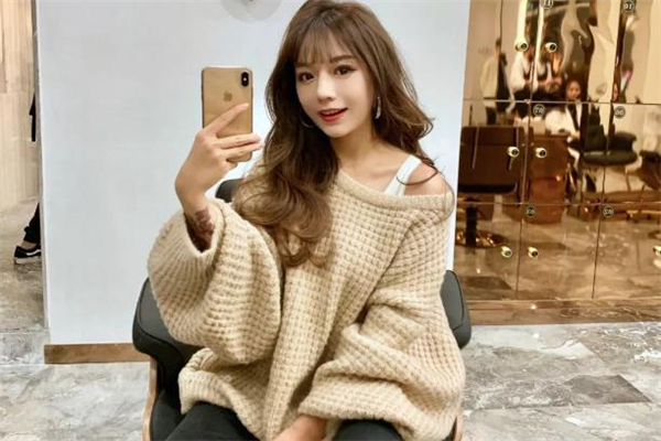 摩根燙用什么藥水燙 摩根燙適合長(zhǎng)發(fā)還是短發(fā) 摩根燙用什么藥水燙 摩根燙適合長(zhǎng)發(fā)還是短發(fā)