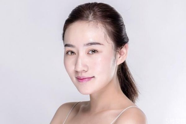 臀部雞皮膚怎么消除 改善雞皮膚的方法 臀部雞皮膚怎么消除 改善雞皮膚的方法