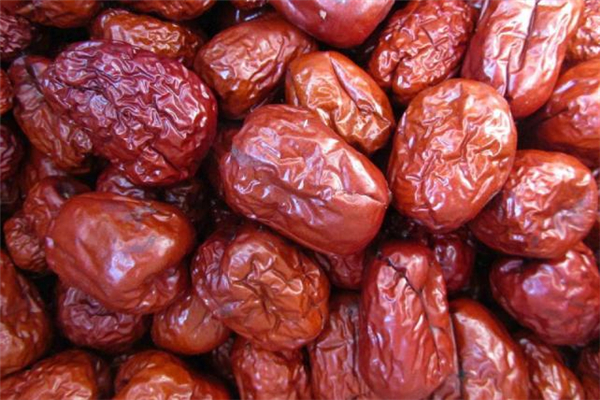 狗頭棗多少錢一斤 狗頭棗的功效與作用 狗頭棗多少錢一斤 狗頭棗的功效與作用