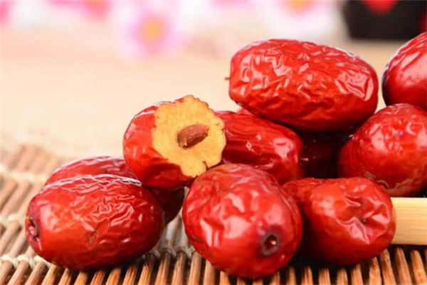 狗頭棗一級好還是二級好 狗頭棗怎么分辨好壞 狗頭棗一級好還是二級好 狗頭棗怎么分辨好壞