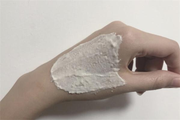 雪美清酒糟面膜怎么樣 雪美清酒糟面膜好用嗎 雪美清酒糟面膜怎么樣 雪美清酒糟面膜好用嗎