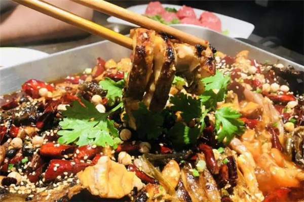 孕婦能吃清江魚嗎 孕婦吃清江魚有什么好處 孕婦能吃清江魚嗎 孕婦吃清江魚有什么好處