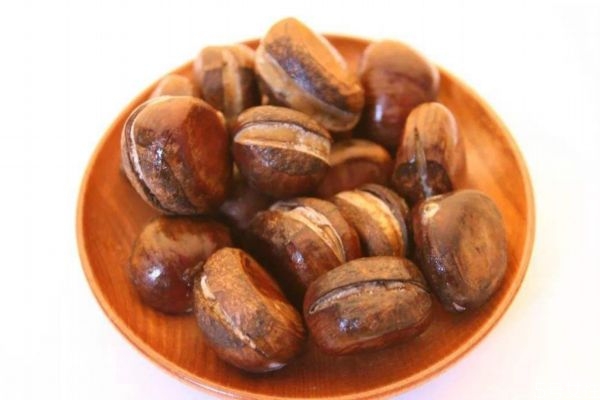 為什么栗子吃多了放屁 吃栗子造成放屁的原因是什么 為什么栗子吃多了放屁 吃栗子造成放屁的原因是什么