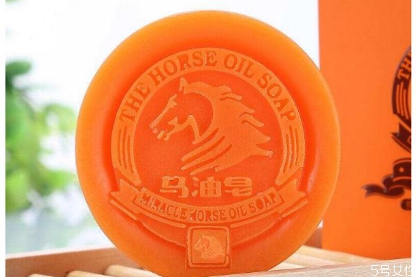 馬油皂功效與作用 馬油皂應(yīng)該怎么使用 馬油皂功效與作用 馬油皂應(yīng)該怎么使用