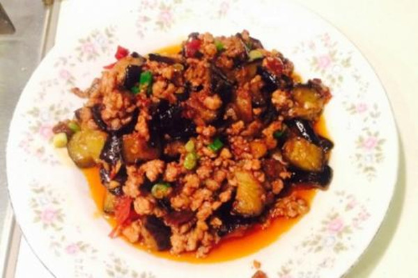 肉沫茄子能用雞肉嗎 肉沫茄子怎么做好吃 肉沫茄子能用雞肉嗎 肉沫茄子怎么做好吃
