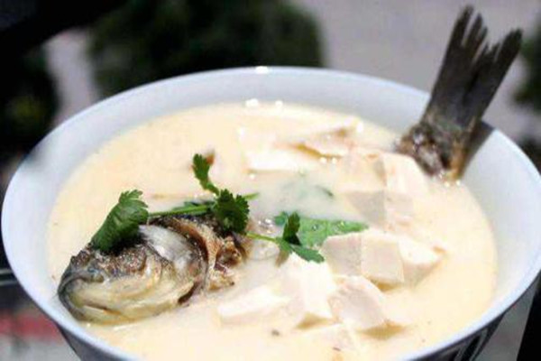 痛風(fēng)病人能喝魚湯嗎 痛風(fēng)好了能喝魚湯嗎 痛風(fēng)病人能喝魚湯嗎 痛風(fēng)好了能喝魚湯嗎