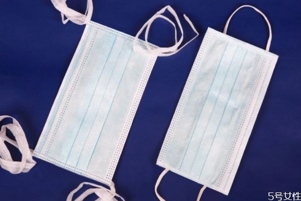 醫(yī)用口罩能防細(xì)菌和病毒嗎 醫(yī)用外科口罩是什么樣子的 醫(yī)用口罩能防細(xì)菌和病毒嗎 醫(yī)用外科口罩是什么樣子的