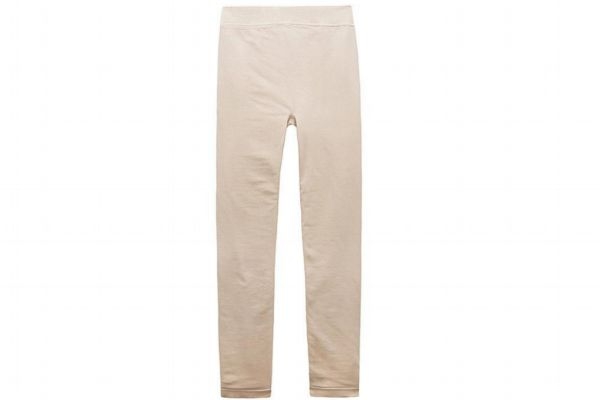 保暖褲能拿吹風(fēng)機(jī)吹嗎 吹風(fēng)機(jī)吹衣服很難干 保暖褲能拿吹風(fēng)機(jī)吹嗎 吹風(fēng)機(jī)吹衣服很難干