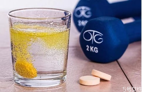 減肥為什么要多喝水 喝水有什么誤區(qū)嗎 減肥為什么要多喝水 喝水有什么誤區(qū)嗎