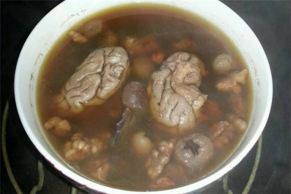 豬腦湯能補(bǔ)腦嗎 豬腦湯有毒嗎 豬腦湯能補(bǔ)腦嗎 豬腦湯有毒嗎