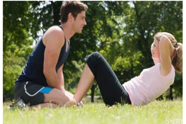 仰臥起坐能否減肚子 仰臥起坐可以練腹肌嗎 仰臥起坐能否減肚子 仰臥起坐可以練腹肌嗎